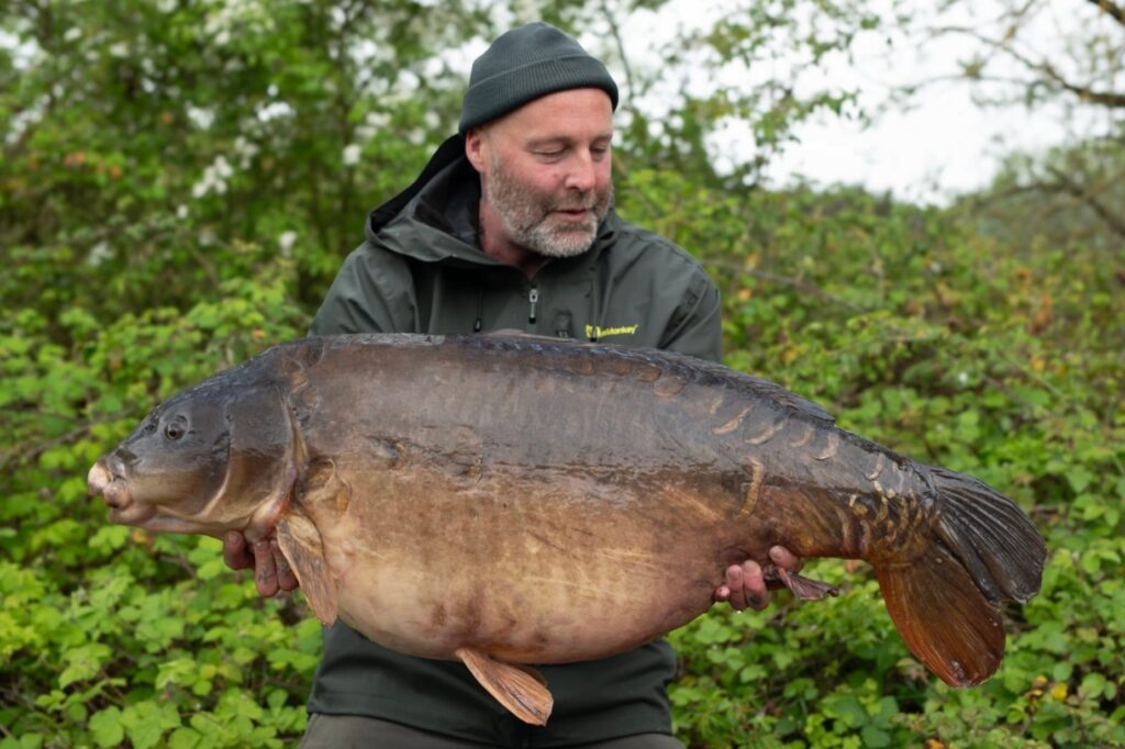 BLACK SPOT SESSION