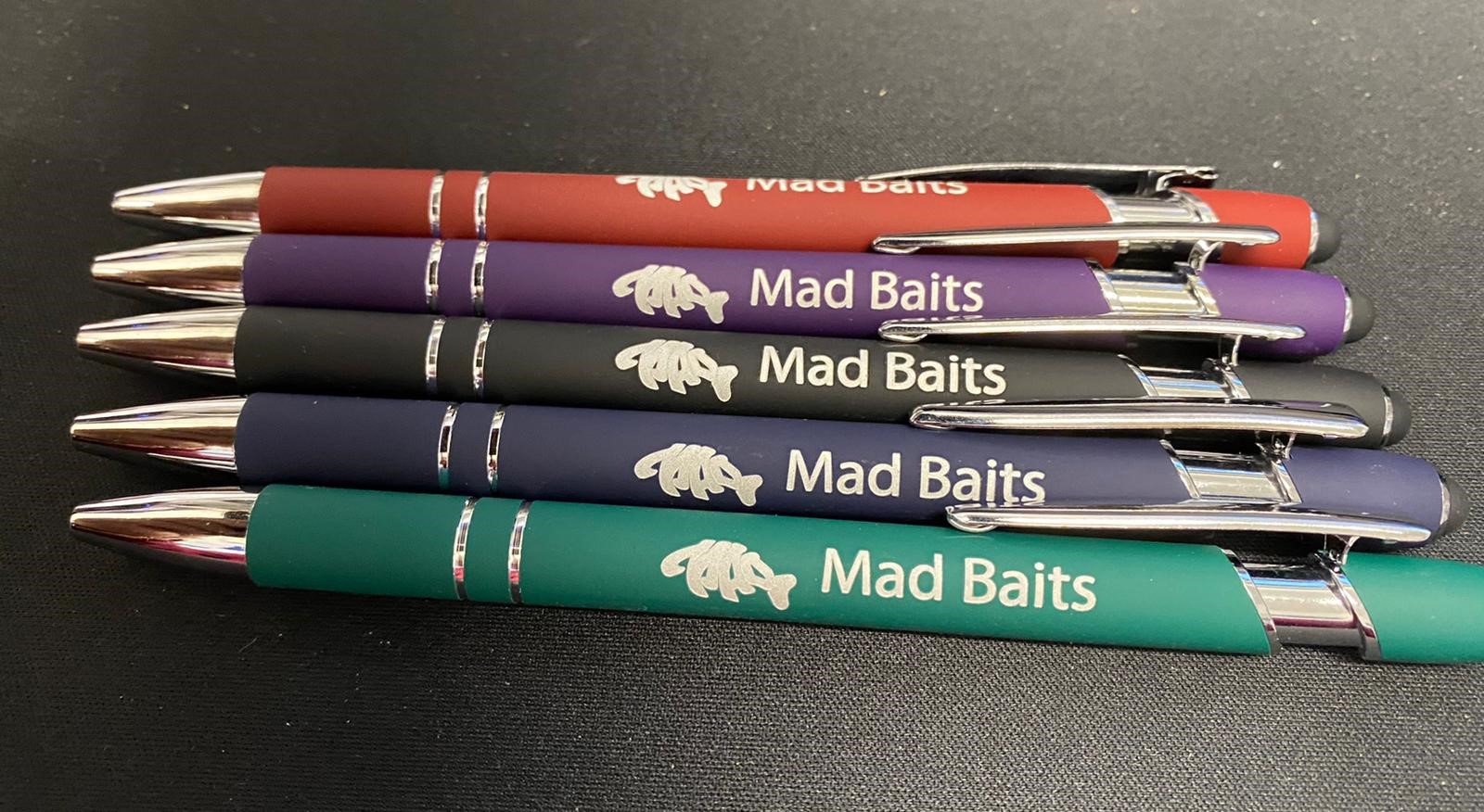 MAD Black Pen